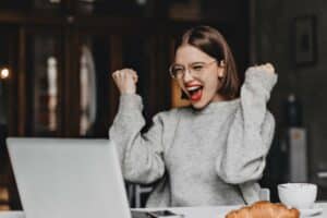 Lire la suite à propos de l’article Comment trouver des clients quand on est coach ou thérapeute, sans avoir l&rsquo;impression de se vendre ?